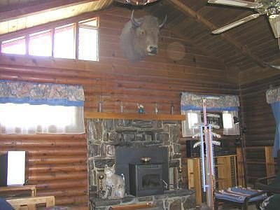 Liv.Rm., Real Log and Stone F/P!