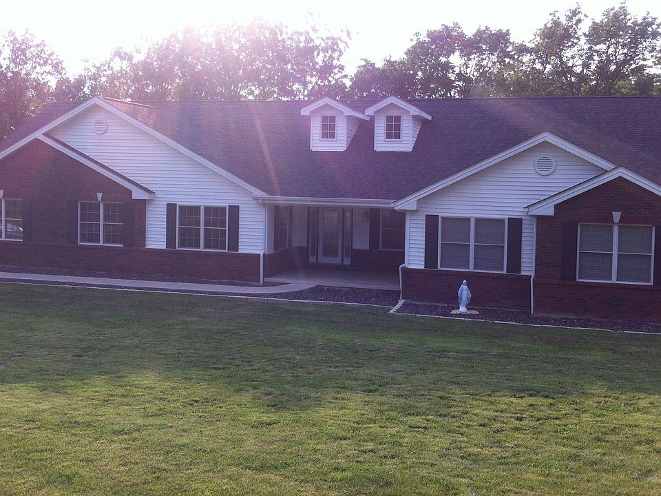 1st image of 175 Birdsong Dr