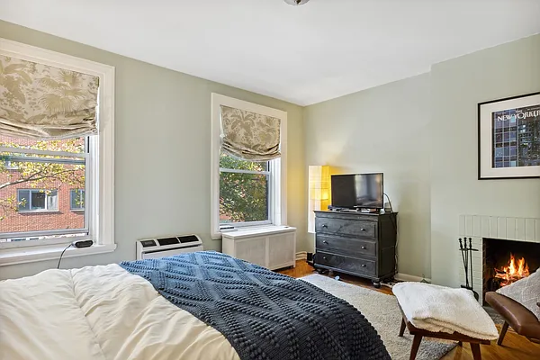 Rented by Corcoran | media 11