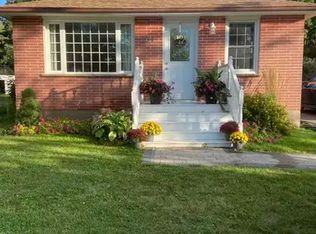 257 Clarke Dr #1A, Peterborough, ON K9H5P7