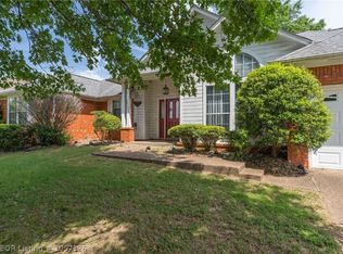 10609 Jenny Lind Rd, Fort Smith, AR 72908