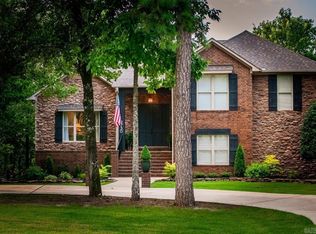 2730 Collins Dr, Conway, AR 72034