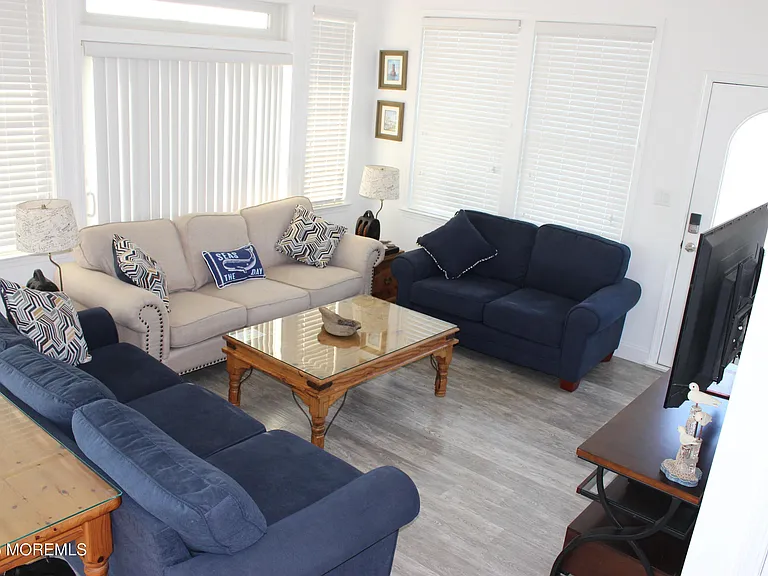 128 W Osprey Way — Photo 7