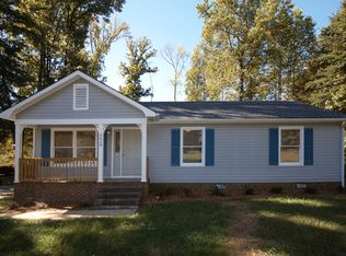 5419 Beam Lake Dr, Charlotte, NC 28216