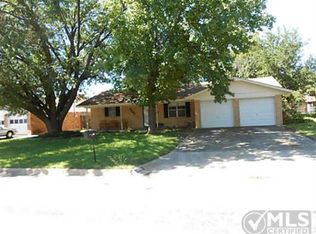 2401 14th St, Brownwood, TX 76801