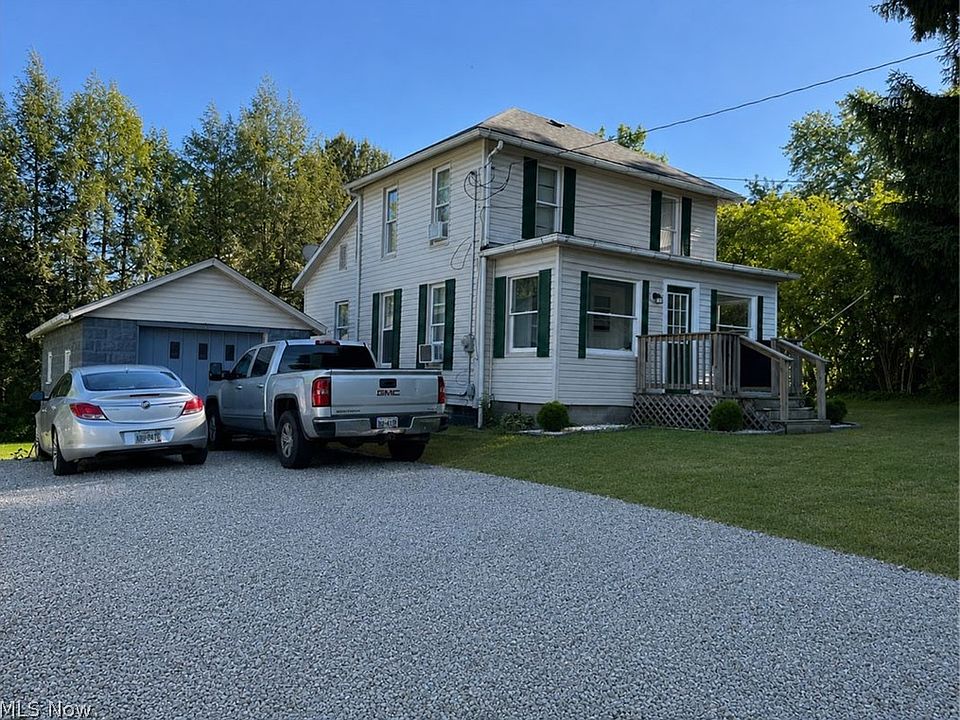 1st image of 185 Maple St