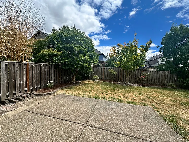 728 SE Bayshore Cir — Photo 21