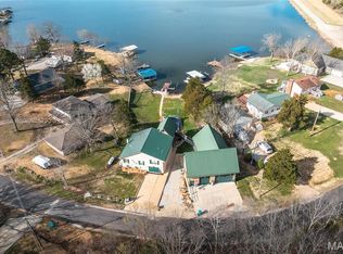 919 Lakeshore Dr, Cuba, MO 65453