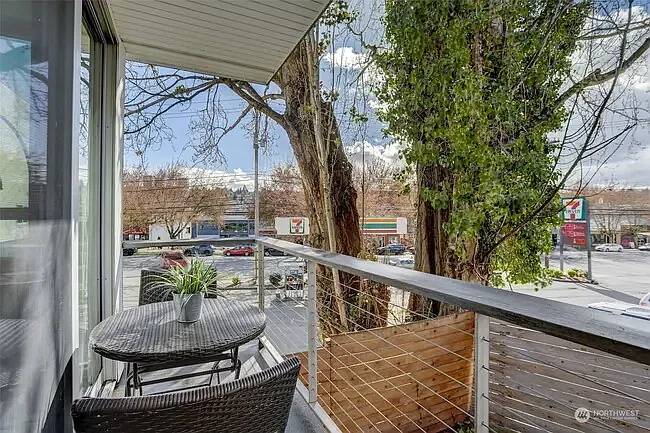 3615A Phinney Ave N #A — Photo 5