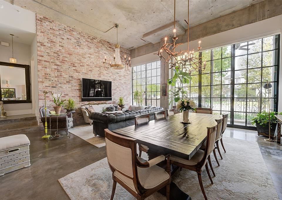 1st image of 1714 Ashland St #106