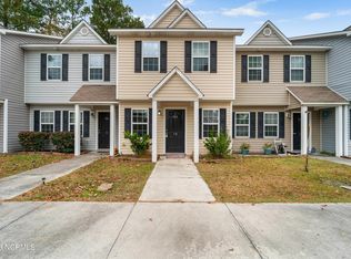 300 Burley Dr UNIT 10, Hubert, NC 28539