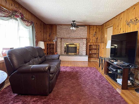 4th image of 295 Township Road 1167