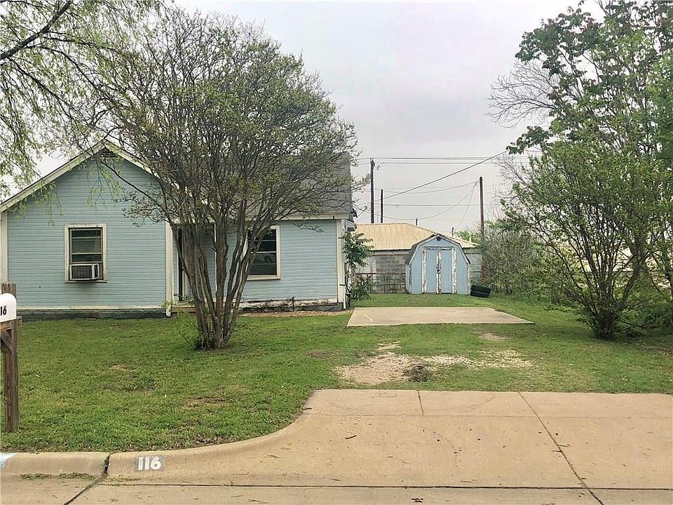 2nd image of 116 N Texas St