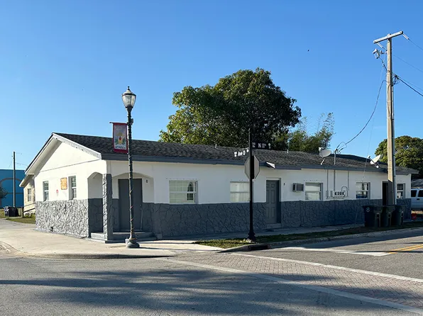 1102 Avenue D, Fort Pierce, FL