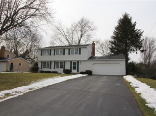 111 Nettlecreek Rd, Fairport, NY 14450