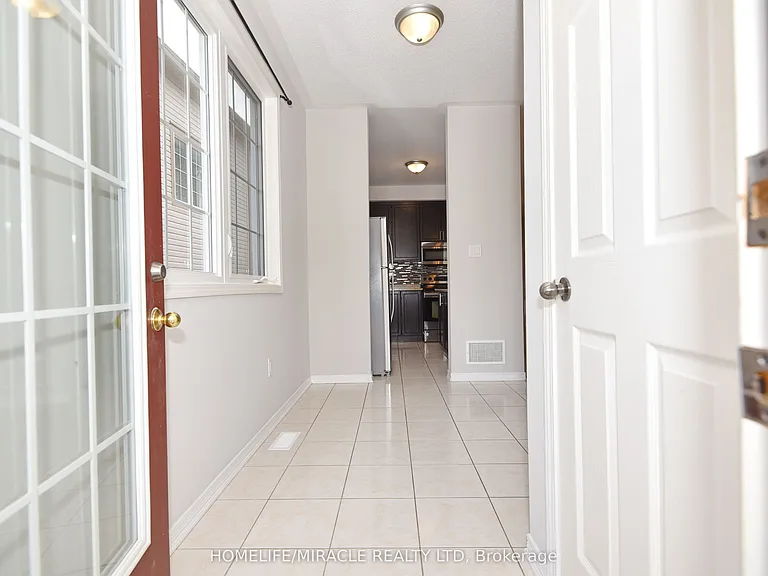 112 McBride Ave — Photo 1