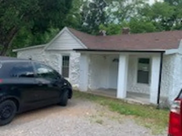 418 Market St, Clarksville, TN 37042