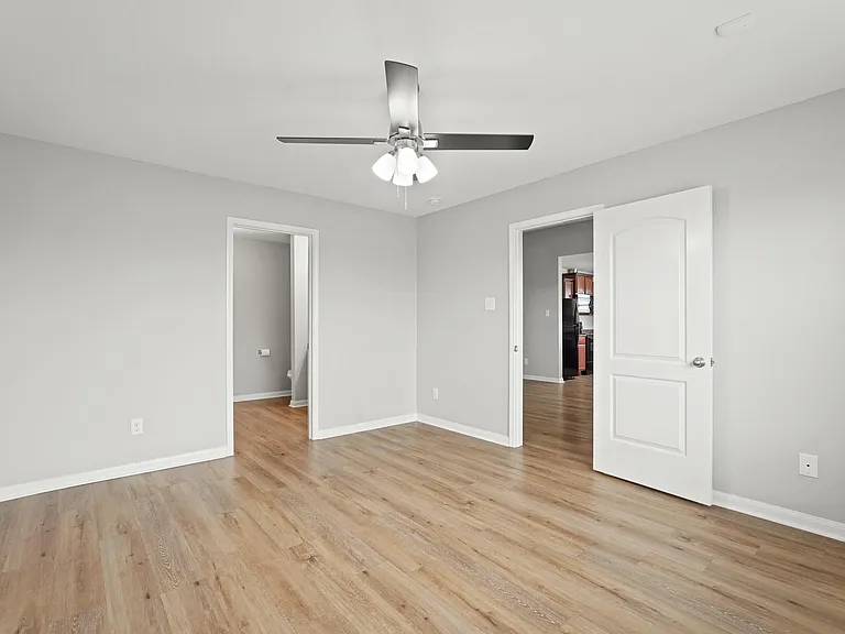 7126 Montclair Peak Ln — Photo 13