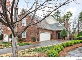 4129 Sharon Commons Ln, Charlotte, NC 28210