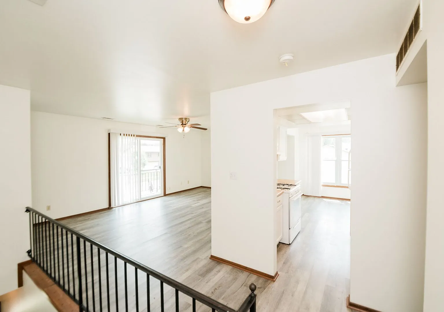 3320 Randolph Place — Photo 2