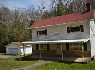 1148 Barr Run Rd, Marianna, PA 15345