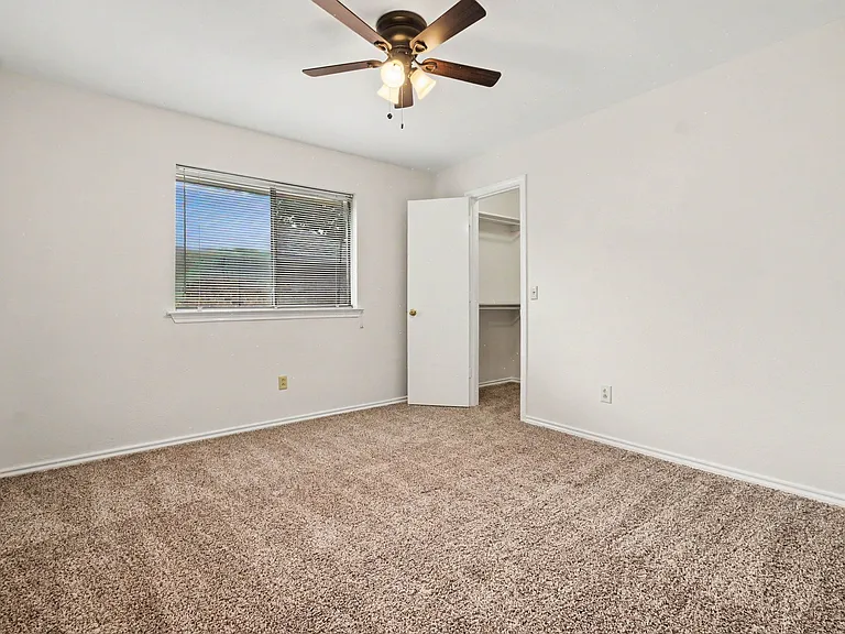 2313 Cliffside Dr — Photo 27