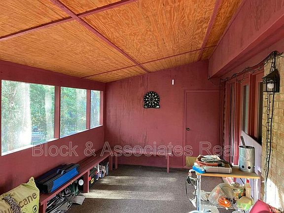 4th image of 300 W Woodcroft Pkwy APT 33D