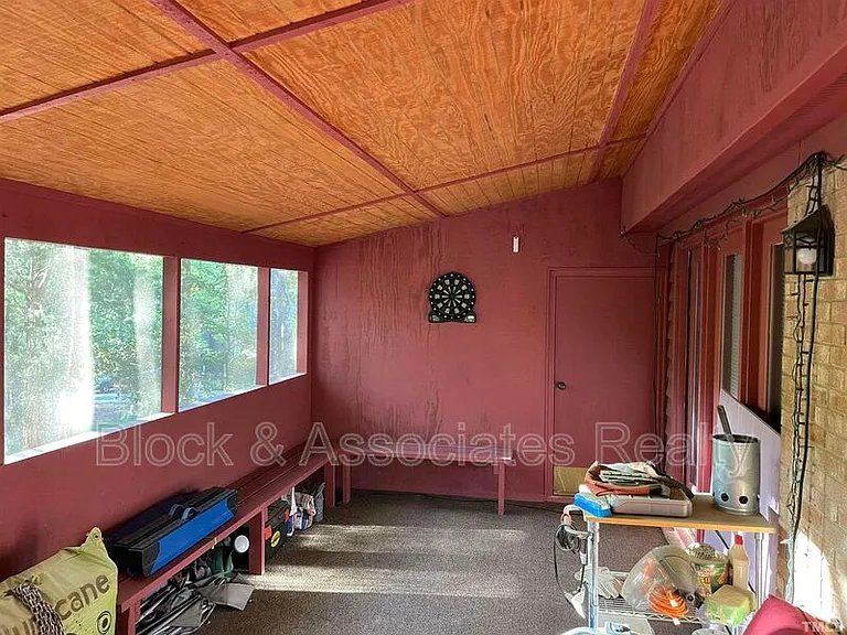 300 W Woodcroft Pkwy #33D — Photo 4