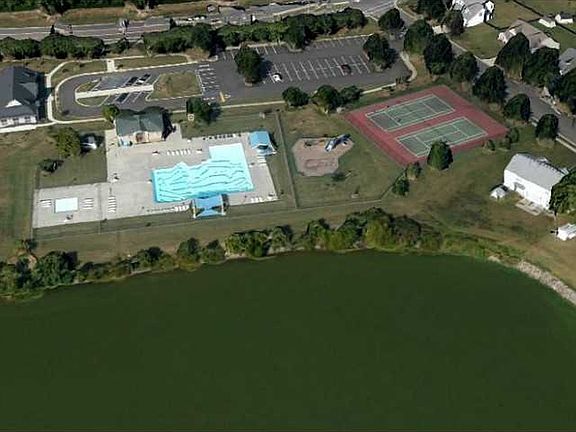 5th image of 6330 Scottsfield Dr