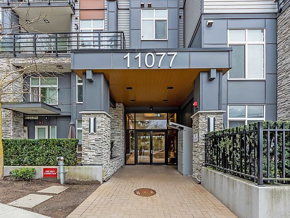 3rd image of 11077 Ravine Rd #608