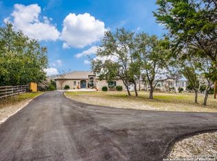 171 Lake Front Dr, Boerne, TX 78006