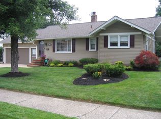 3010 Lincoln Ave, Parma, OH