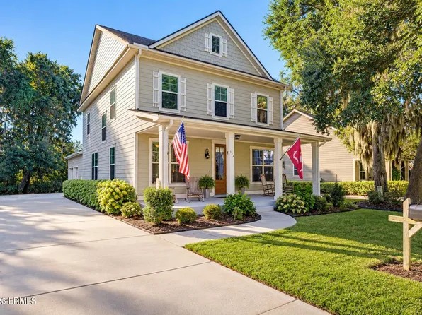 124 Wrights Point Circle, Beaufort, SC 29902