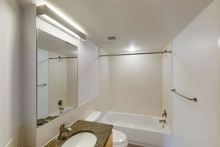 Clyde Manor — Photo 114