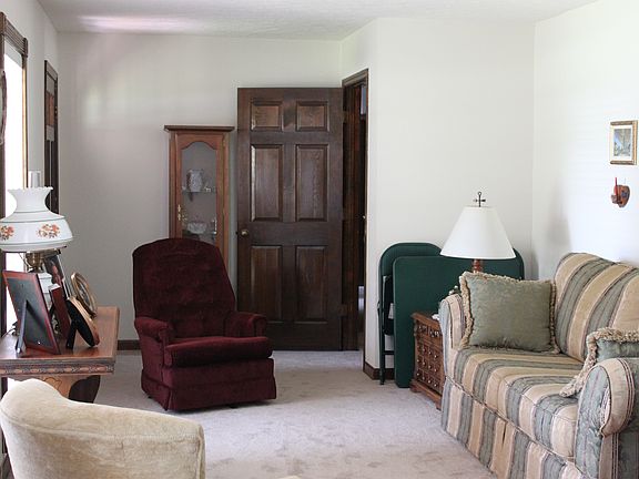 2nd image of 8506 Timberlane Dr