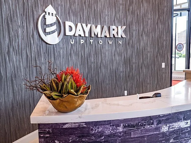 Daymark Uptown — Photo 34