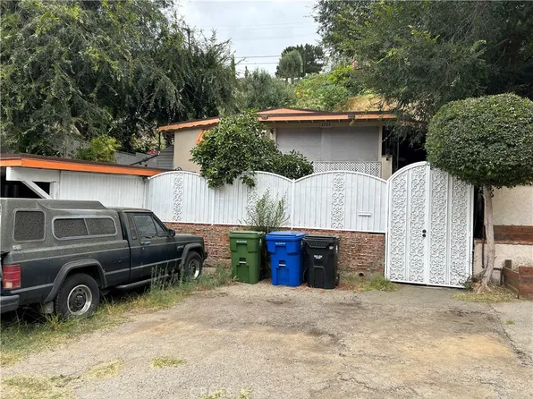 3707 Ackerman Dr, Los Angeles, CA 90065