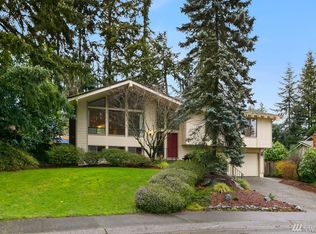 9402 NE 140th St, Kirkland, WA 98034