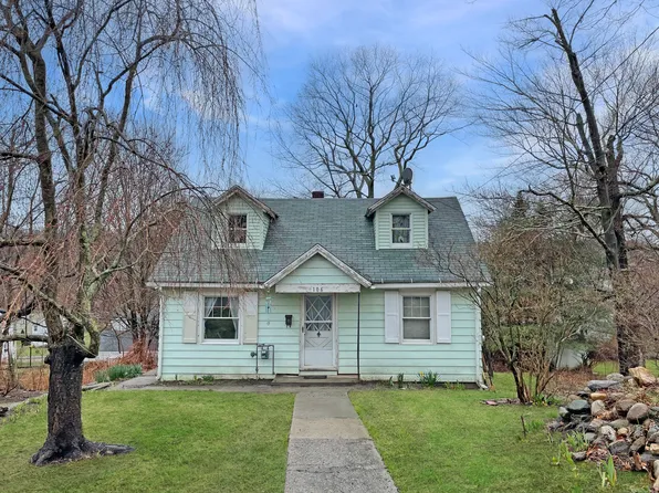 106 Greenwood Street, Watertown, CT 06795