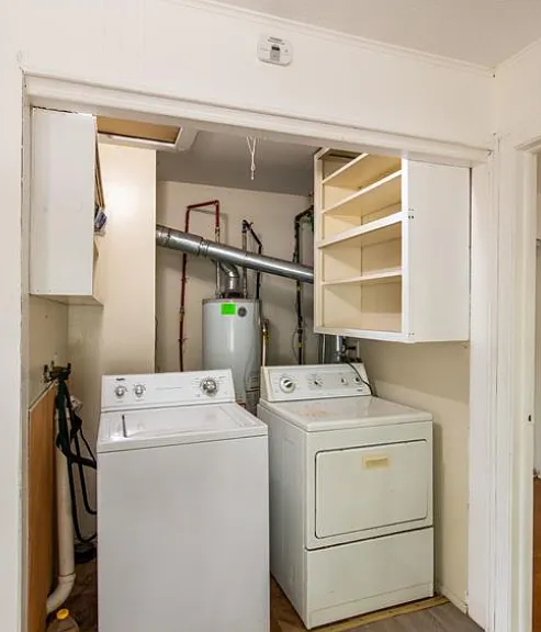 21750 Logue Ave — Photo 3