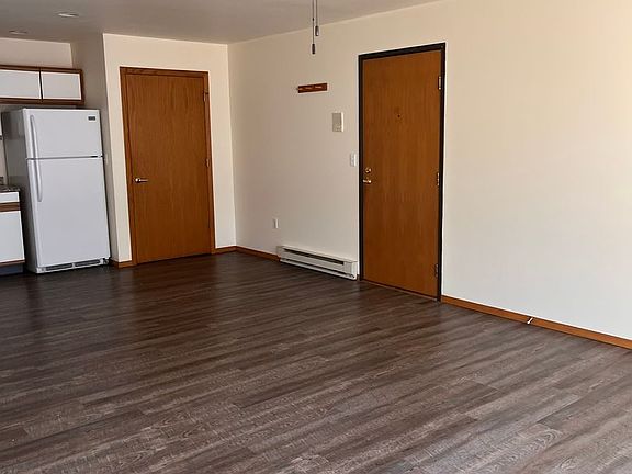 5th image of 1266-1301 Winston Dr #1266-4