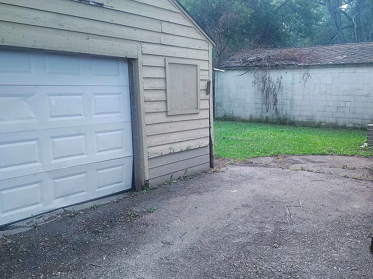 2922 Colorado Ave — Photo 15