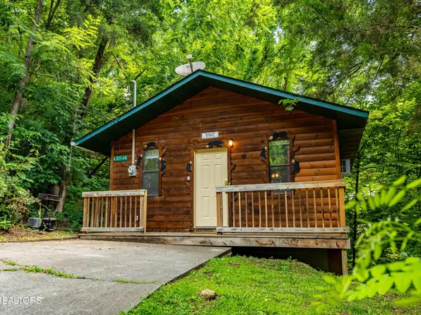 2036 Ridge Rd #14, Pigeon Forge, TN 37863
