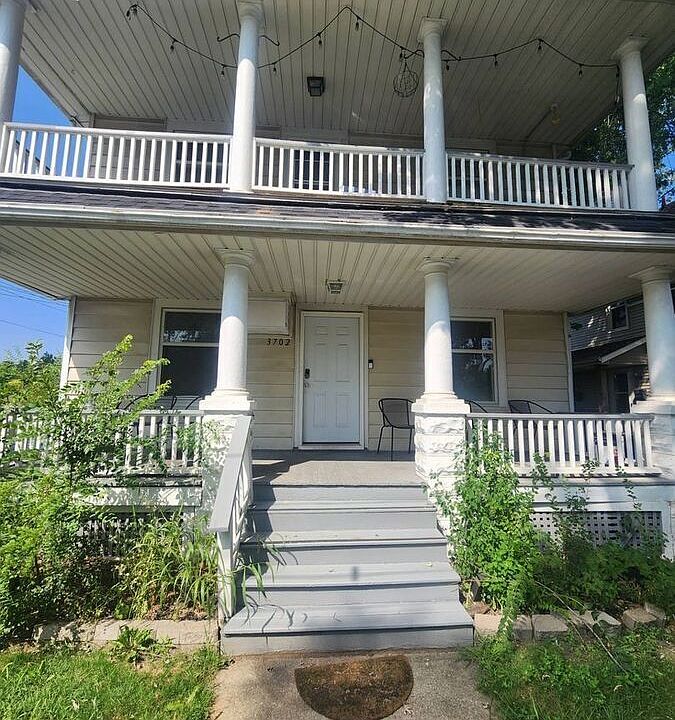 1st image of 3702 W 15th St #Up
