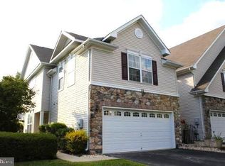 53 Heath Ct, Pennington, NJ