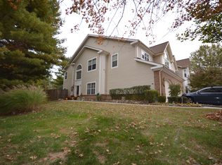 16126 Parklawn Pl, Bowie, MD 20716