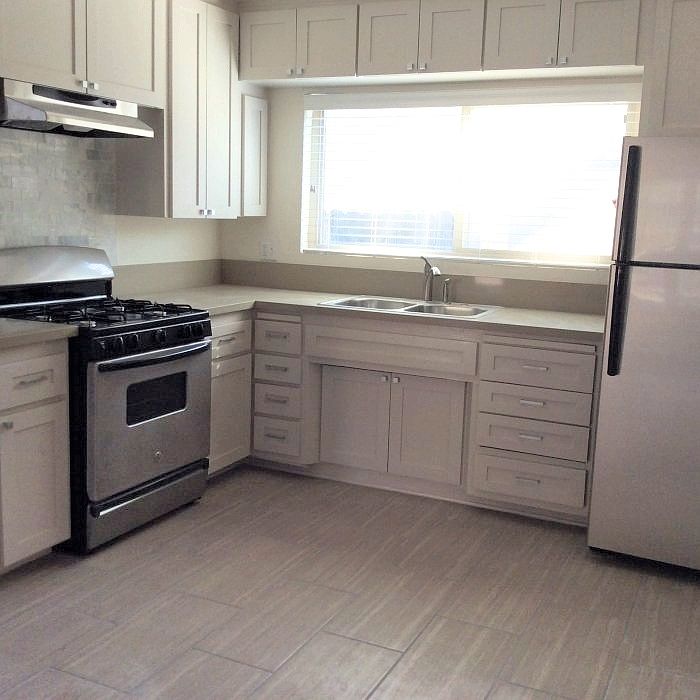 1st image of 3065 Hawthorn St APT 3
