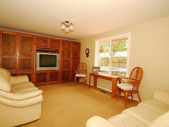 Upgraded Family Room