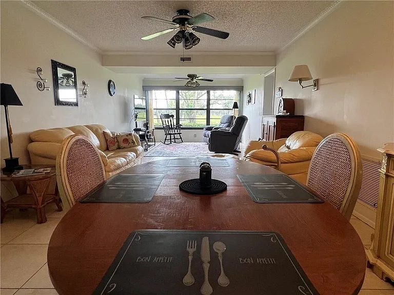32 Plantation Dr #103 — Photo 12