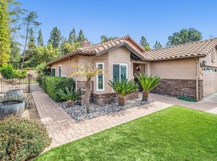2374 Hyacinth Rd, Alpine, CA 91901